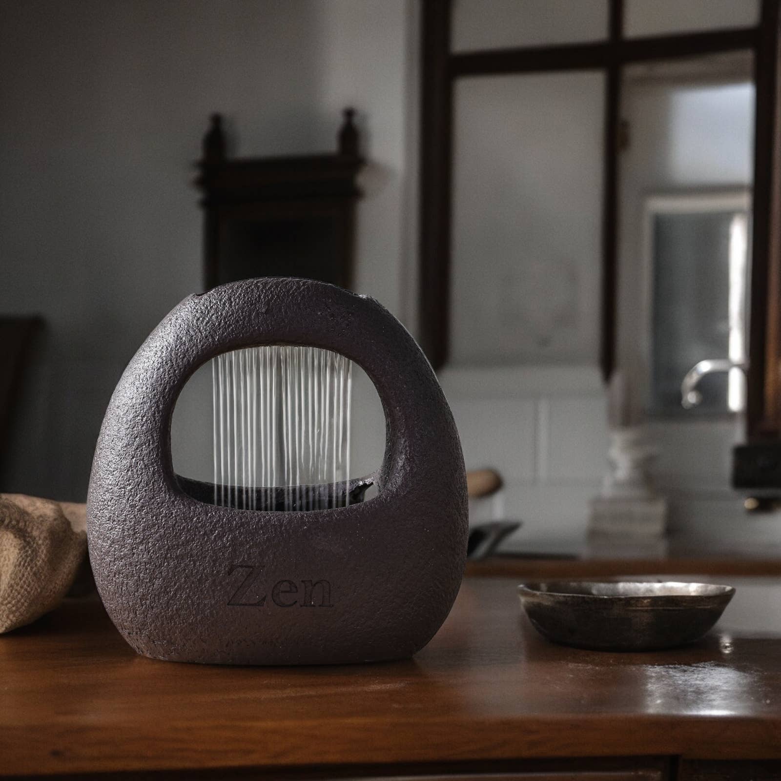 Wasserspender Cesta - Moderner Stil und Farbige Beleuchtung