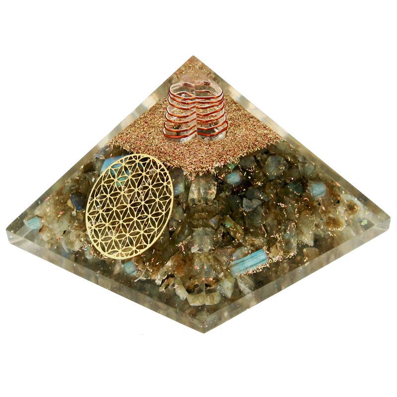 Labradorit-Orgonit-Pyramide „Blume des Lebens“ 7,5 cm