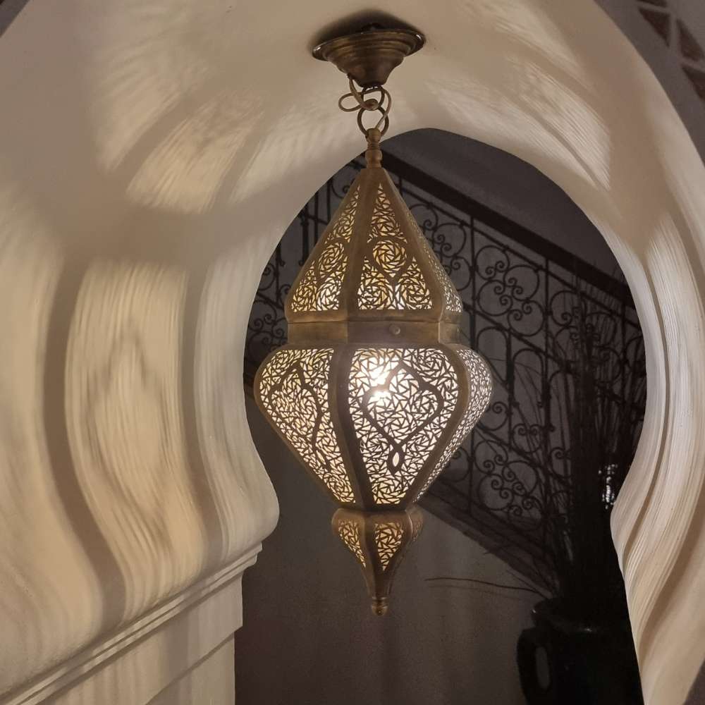 Lustre Condo – Ręcznie Wykonana Miedziana Lampa w Tradycyjnym Stylu