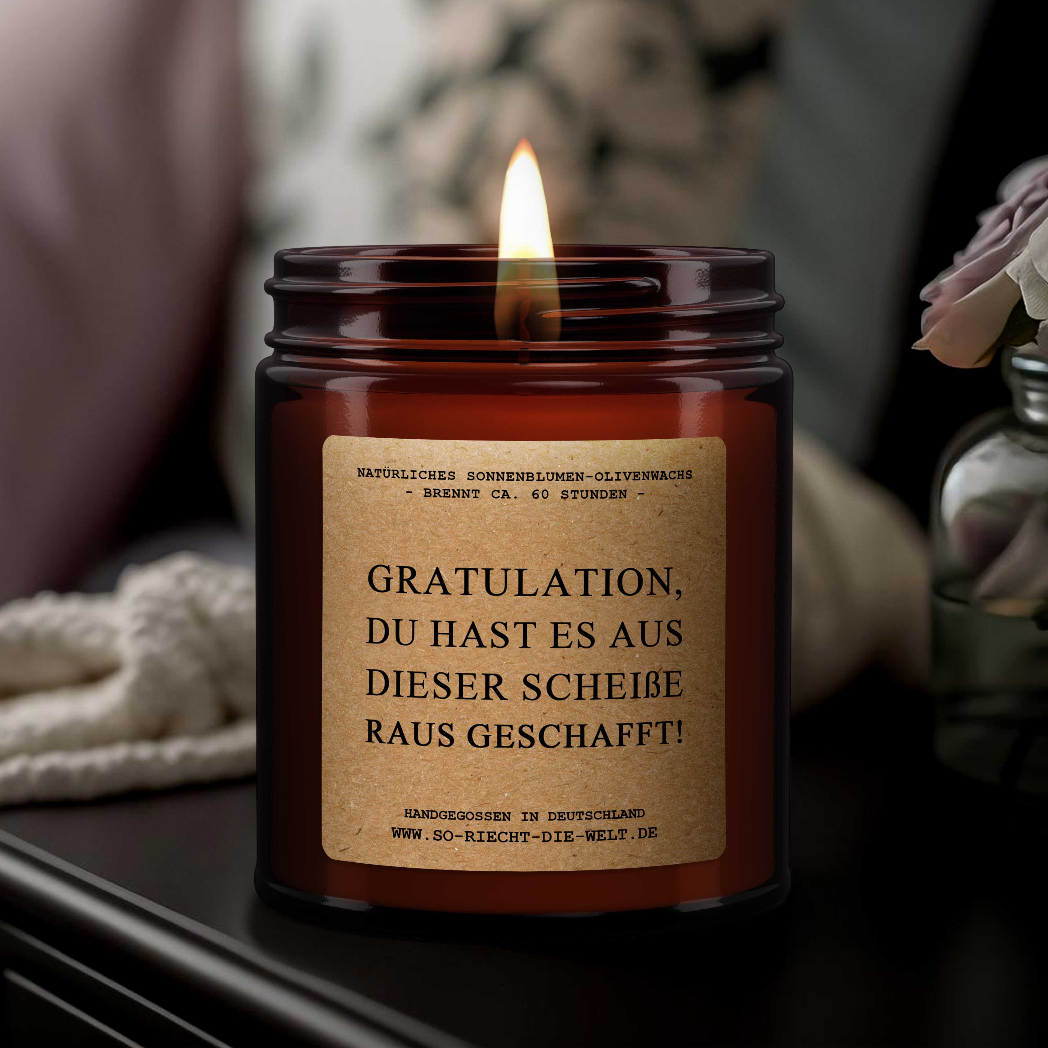 Gratulacje, udało Ci się wyrwać z tego bagna! – Prezent na emeryturę, zabawny upominek, prezent dla kolegi, świeca na nową drogę zawodową